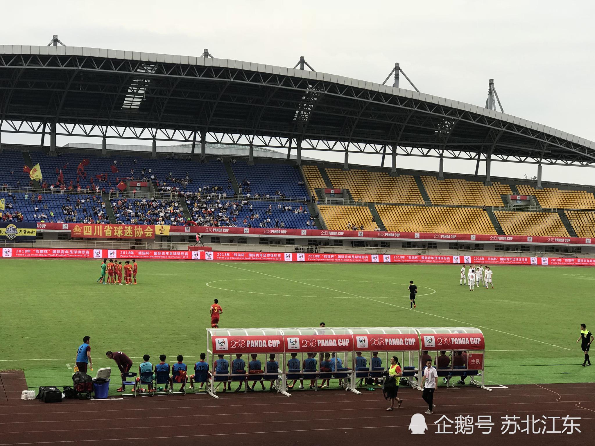 匈牙利大胜对手，巩固领先优势