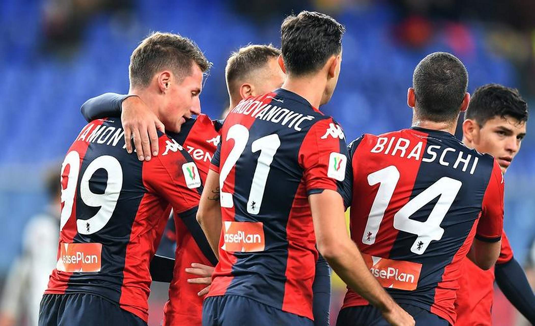 AC米兰客场挑战萨索洛,冲击积分榜前列 AC米兰客场挑战萨索洛,冲击积分榜前列