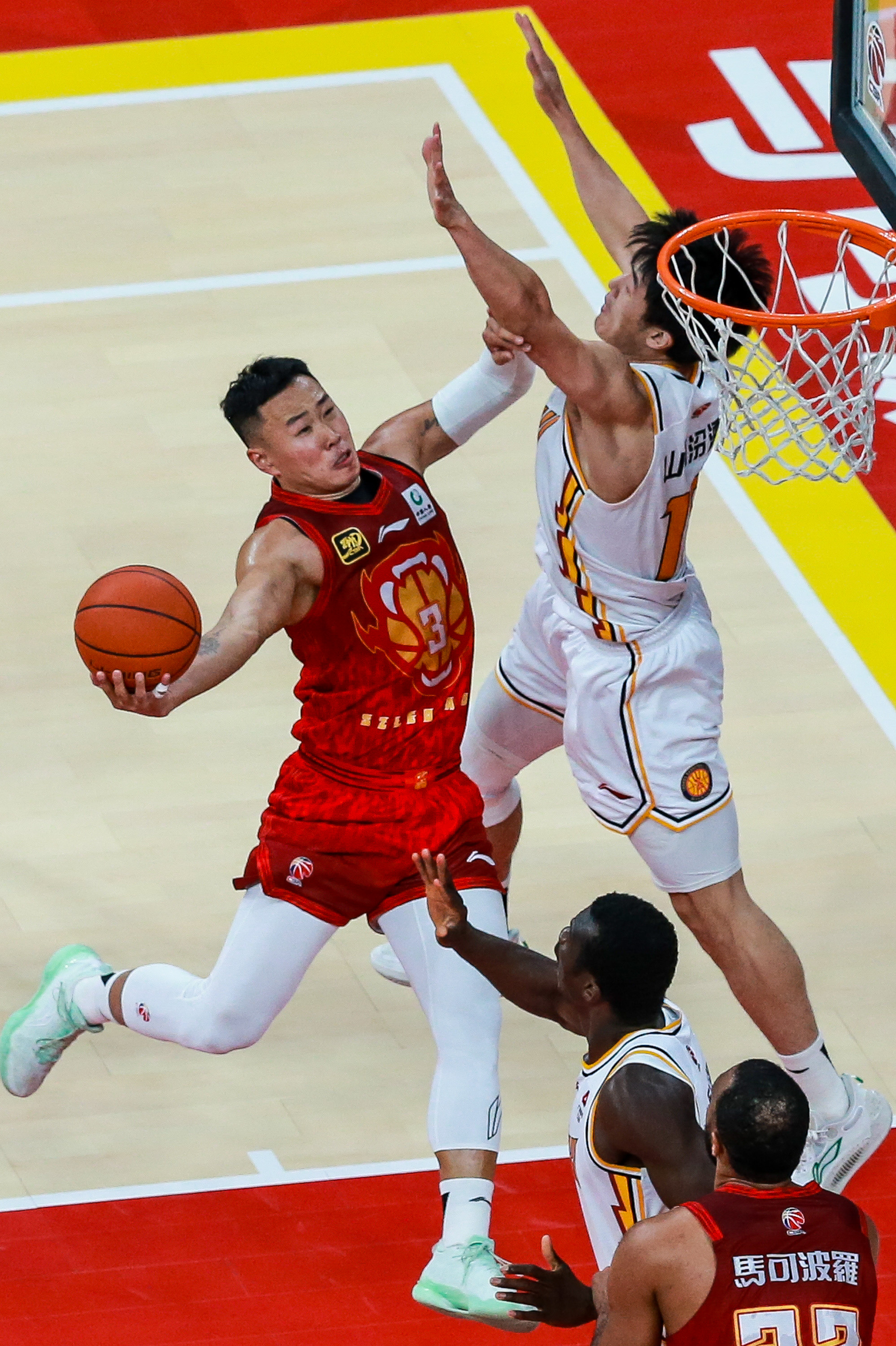 山西队在比赛中实力碾压对手获得胜利