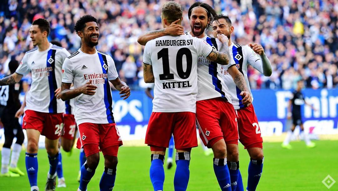 开云体育在线-汉堡球队客场失利，降级阴影再现