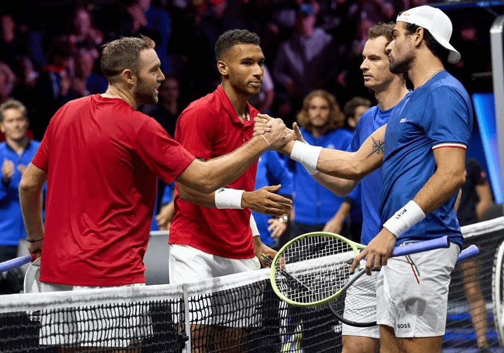 拉沃尔杯鏖战法网,西西帕斯点燃赛场的简单介绍 拉沃尔杯鏖战法网,西西帕斯点燃赛场的简单介绍