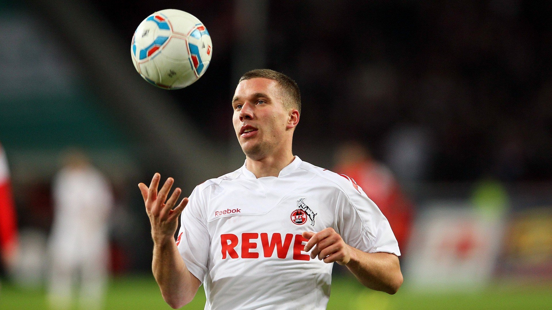 彩虹之矛刺穿航海家,美加墨世界杯焦点战,南非连续得分压制葡萄牙